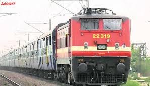 ग्रीष्म ऋतु में रिकॉर्ड संख्या में अतिरिक्त ट्रेनों का संचालन कर रही है भारतीय रेल